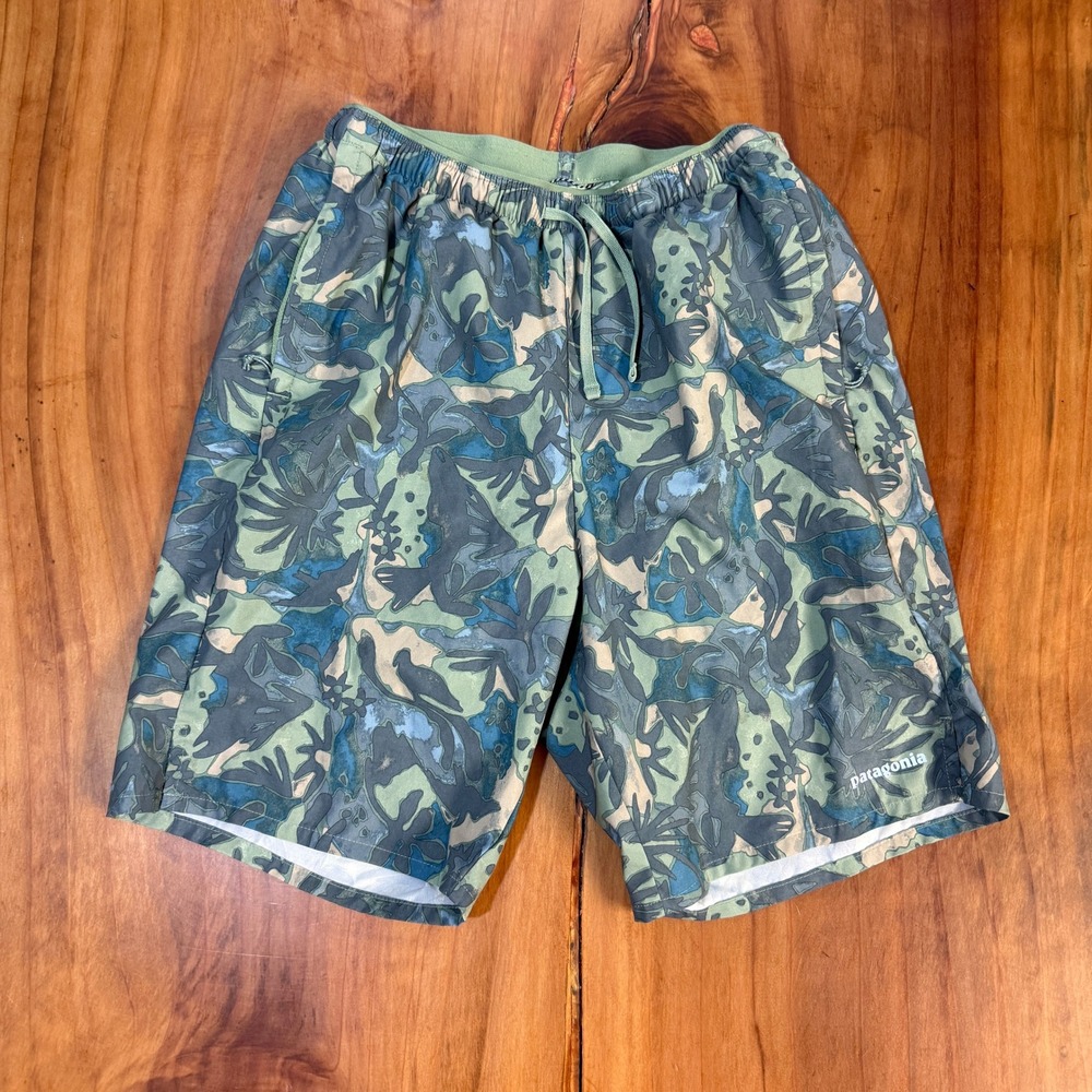 Patagonia Men's Shorts S Lightweight 57602 Running Long Multi Trails Camo O23